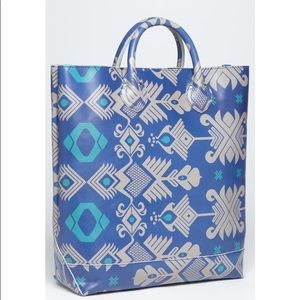 YARNZ BALI PRINT LEATHER TOTE
BEAUTIFUL BLUES NEW